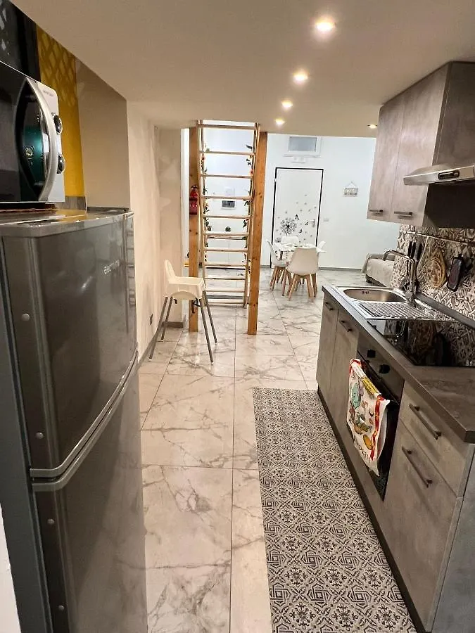 Chimera House Apartment Catania 0*,  Italy